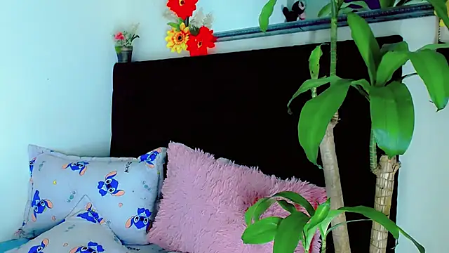 NathalialLooes Chat XXX in diretta