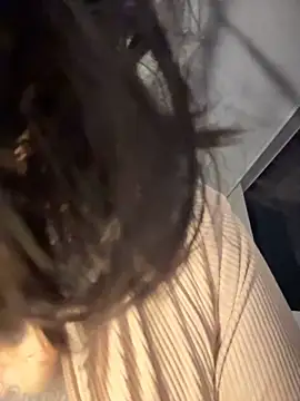 دردشة Rae_Lil_White الجنسية المباشرة