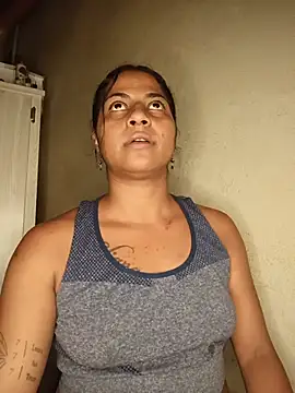 XXX chat uživo modela Giselabrunette25