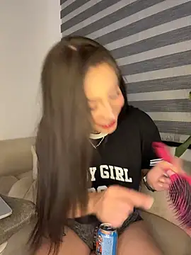 Camistar18のライブXXXチャット