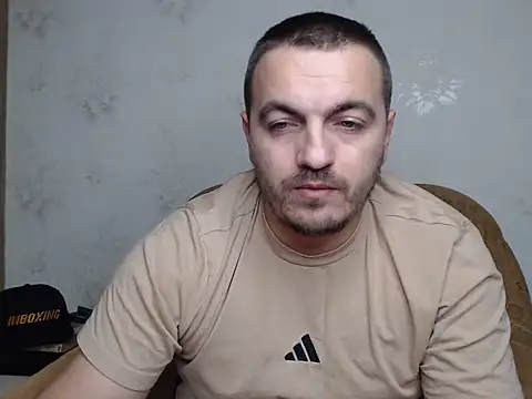 MasterTaylor: απευθείας συνομιλία ΧΧΧ