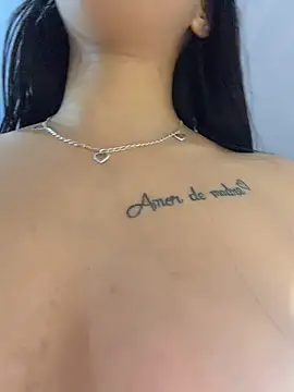 Hannaa_blondee Obrolan Langsung XXX