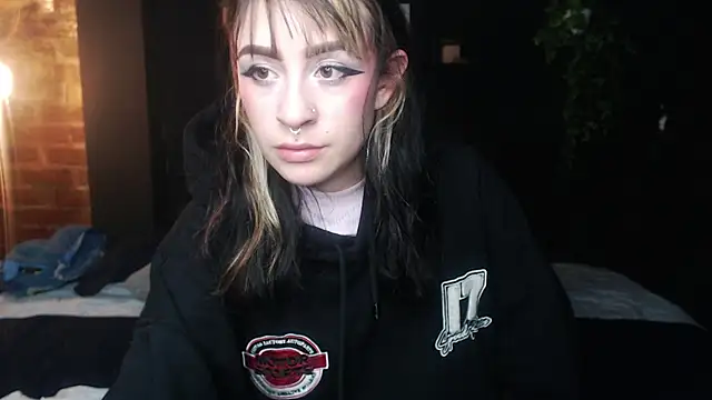 melodyygirl_のライブXXXチャット