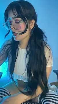 MiuMiuDolly – Live XXX-chat