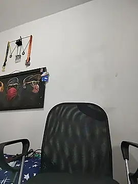 Demiansteven444 现场XXX聊天