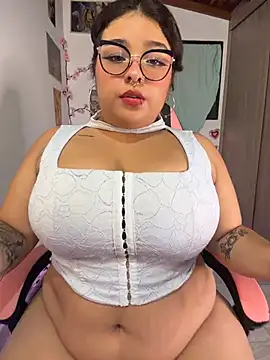 Lulu_kawaii16's Live XXX Chat