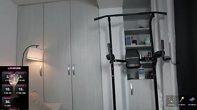 Paradise_boy__ Chat XXX in diretta