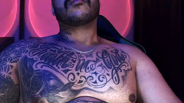 aleparrudo webcam show