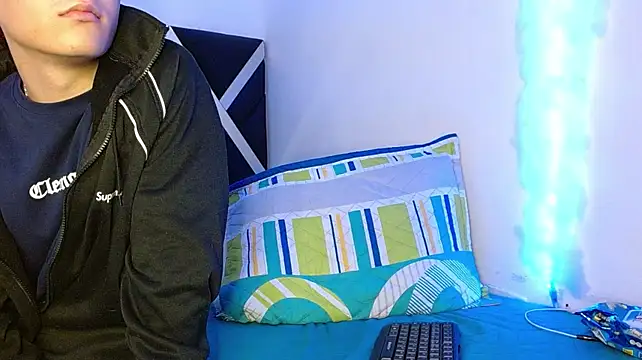 Levy_Steven Live XXX chat