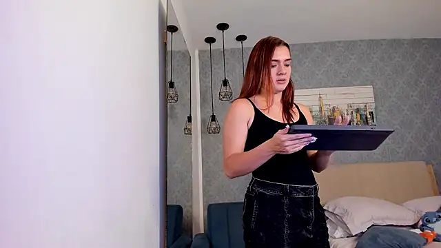 Vanessa_foxyy Show in webcam