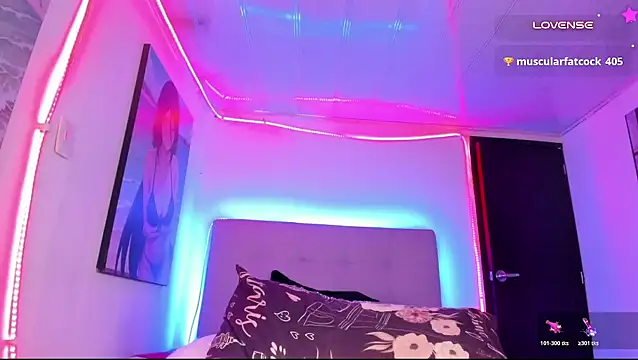 צ'אט XXX בשידור חי של Ethan_Boyy