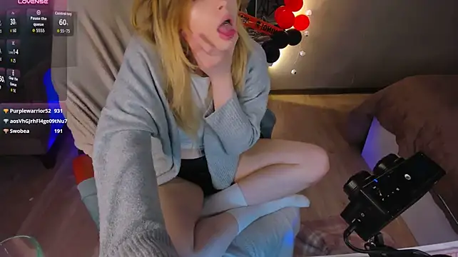 Chat XXX en directo de Ivy_Pierce