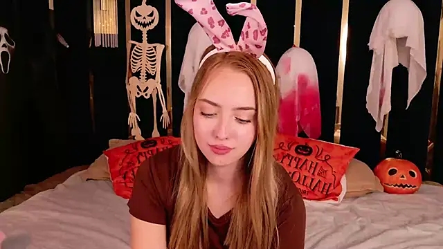 Helen_Slark Chat XXX in diretta