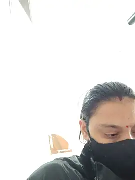 Vivicaa's Live XXX Chat