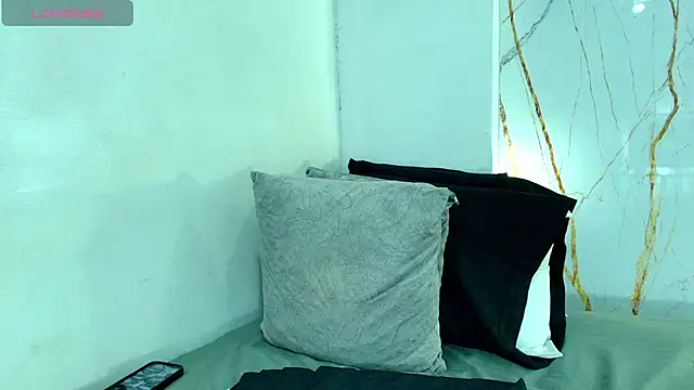 Emily_Carter11 – Live XXX-chat