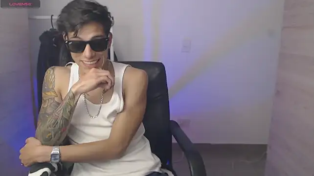 chomelo6 Live XXX-chat