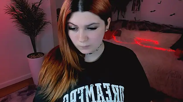 FieryMilena Chat XXX in diretta