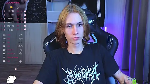 hard___fantasy 现场XXX聊天