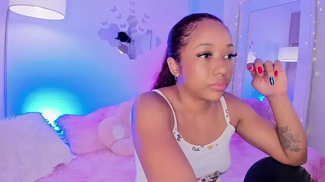 _Zahara_ Live XXX-Chat
