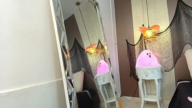 Tiifany_BakerのライブXXXチャット