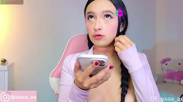 Chat +18 de issa_dolly ao vivo