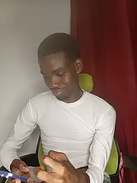 PetiteBooo live XXX chat