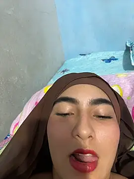 Chatroom XXX en direct de Malika_Noor