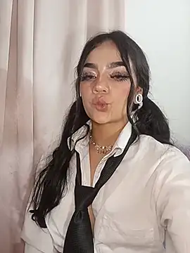 Dolly_raee's Live XXX Chat
