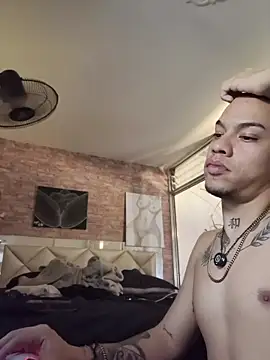 Chat XXX en directo de AlphaMasterXxx