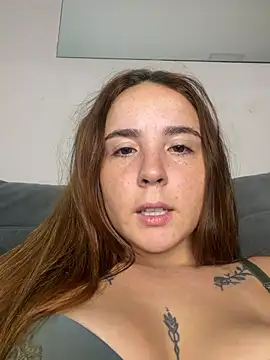 Chat +18 de BrunaMendees ao vivo