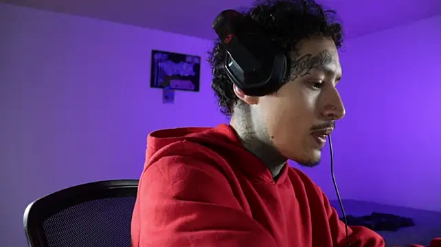 trieone Live XXX-Chat