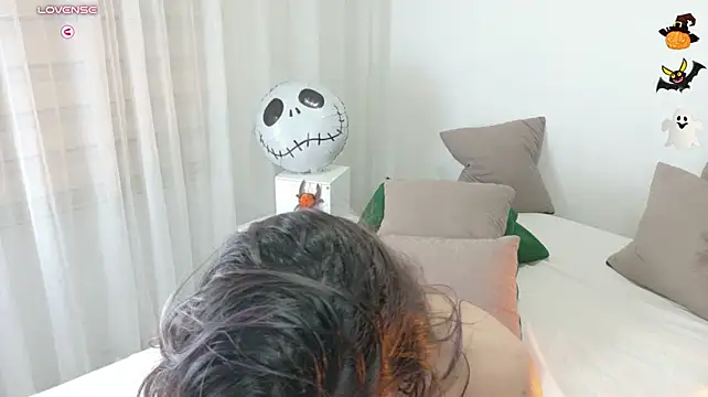 KylieVennet's Webcam Show