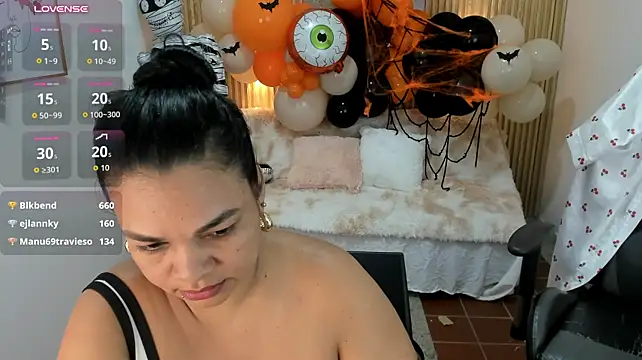 Chat +18 de Cloe_35 ao vivo