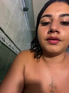 Chat +18 de _jade_01 ao vivo