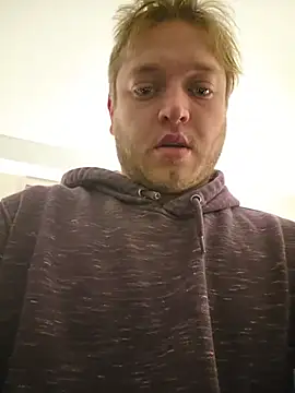 Chat +18 de Deathrowe ao vivo