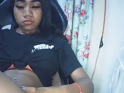 Chat XXX ao vivo de Emma_Arisha