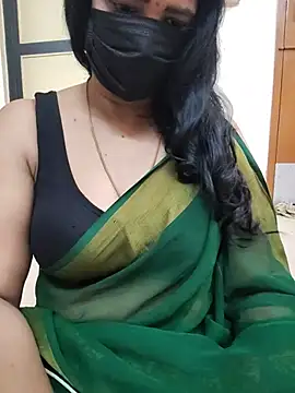 tamilammu1431のライブXXXチャット