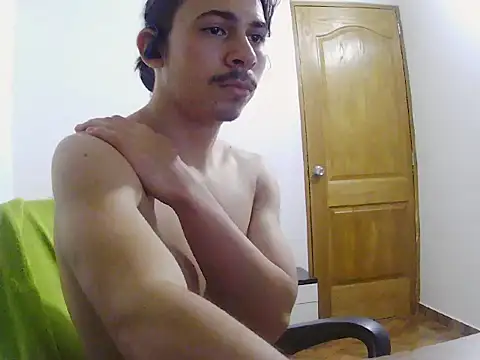 Happyf4c3 Live XXX-Chat