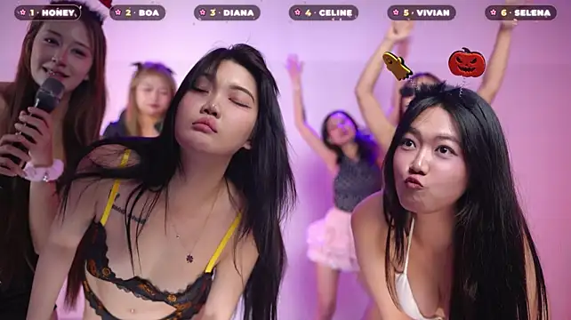 แชท XXX สดของ Honeyy-Angel