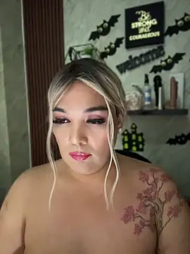 DirtyKhloy's Live XXX Chat