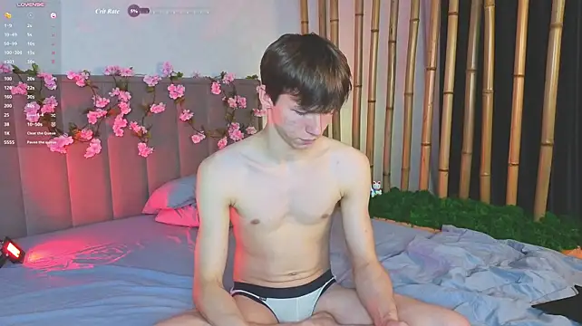 cuMte_boy live XXX chat