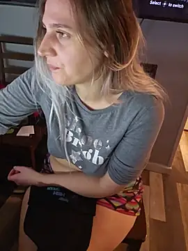 ScarletsWeb's Live XXX Chat
