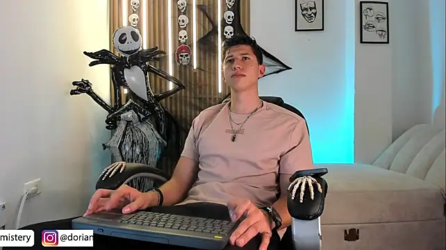 Dorianmistery2322_'s Live XXX Chat