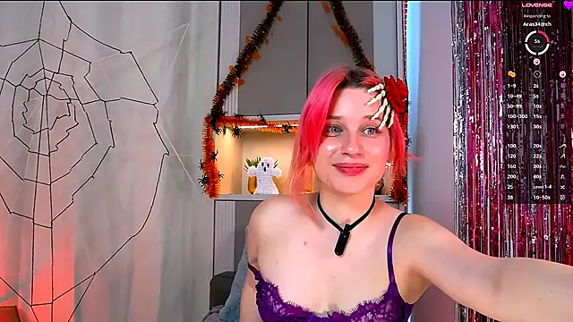 Chat +18 de MinaGloww ao vivo