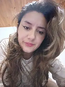 Chat +18 de LuisaLean ao vivo