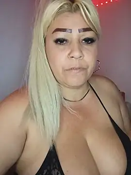 Онлайн чат XXX BonniAdams