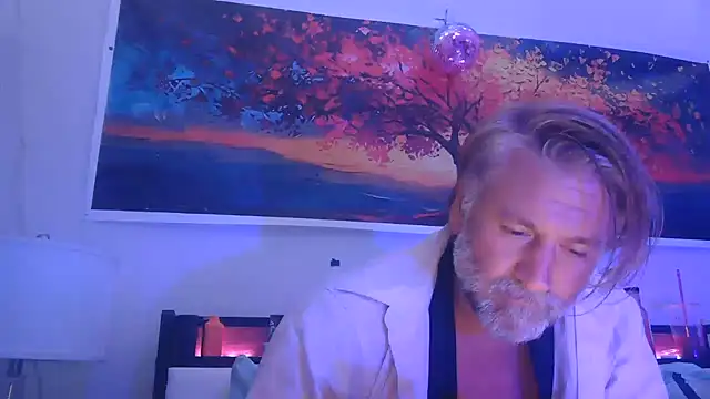 LINYguy Adlı Modelin Canlı XXX Sohbeti