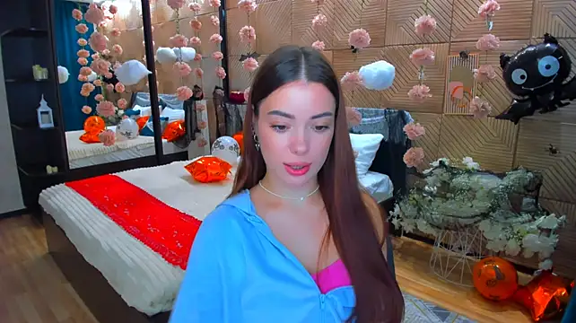 PutOnRepeatn Live XXX chat