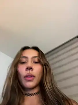 Bella_dannbond's Live XXX Chat