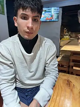 _Tomy08calderon Live XXX-Chat
